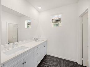 2323 Apple, Upland CA 91786