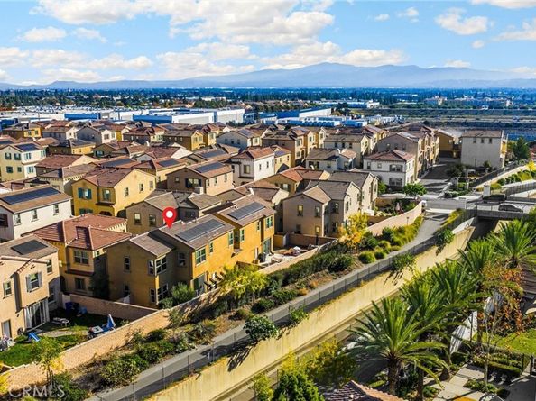 2323 Apple, Upland CA 91786