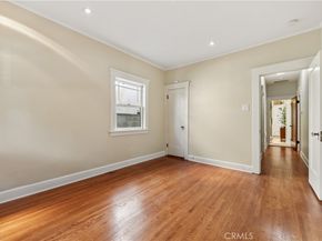 252 Roswell Avenue, Long Beach CA 90803