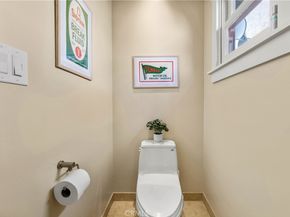 252 Roswell Avenue, Long Beach CA 90803