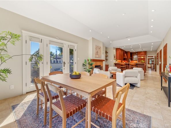 252 Roswell Avenue, Long Beach CA 90803