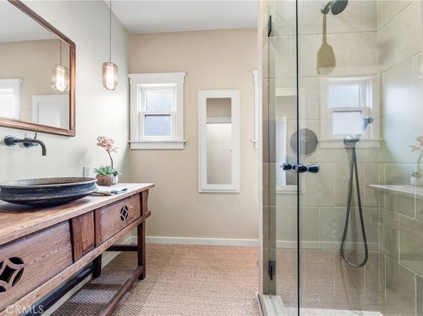 252 Roswell Avenue, Long Beach CA 90803