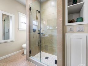 252 Roswell Avenue, Long Beach CA 90803