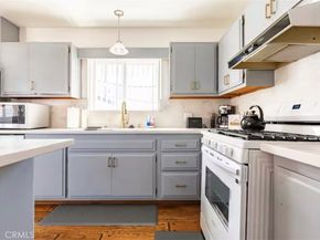 6148 W 85th Place, Los Angeles CA 90045