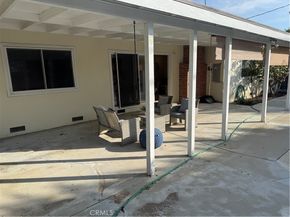 2437 Fordham, Costa Mesa CA 92626