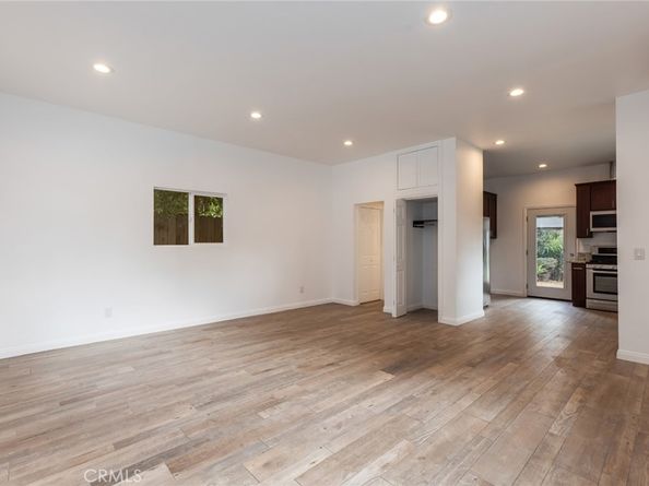 100 W Tremont, Pasadena CA 91103