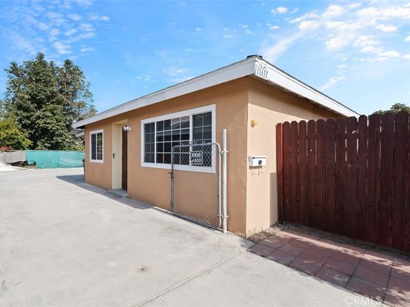 11635 Walcroft St, Lakewood CA 90715