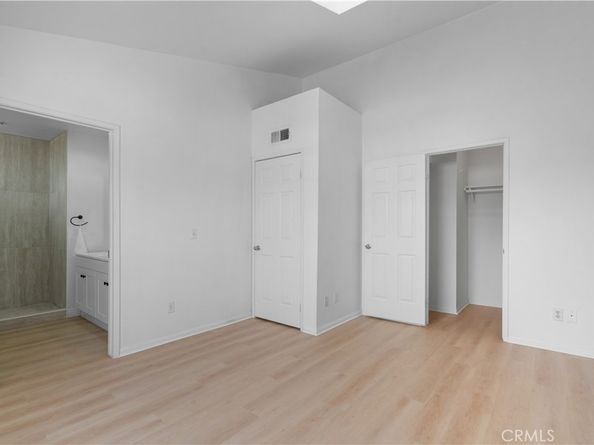 15920 Sherman Way 8, Van Nuys CA 91406