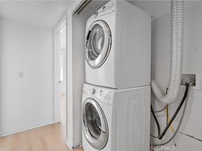 15920 Sherman Way 8, Van Nuys CA 91406