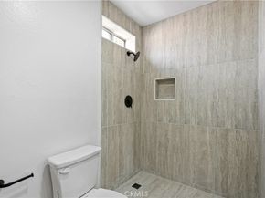 15920 Sherman Way 8, Van Nuys CA 91406