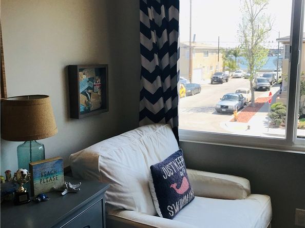 75 Claremont, Long Beach CA 90803