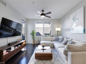 1801 E Katella 4042, Anaheim CA 92805