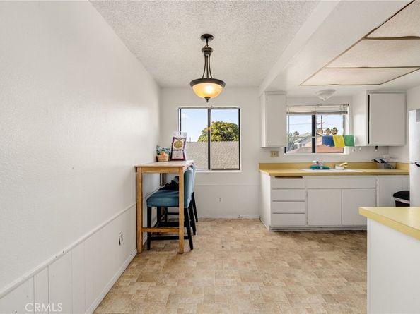 1070 Freeman Avenue, Long Beach CA 90804