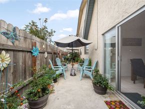 1070 Freeman Avenue, Long Beach CA 90804