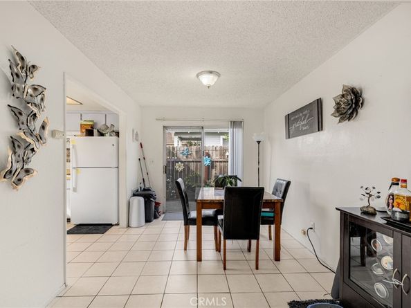 1070 Freeman Avenue, Long Beach CA 90804