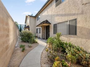 1070 Freeman Avenue, Long Beach CA 90804