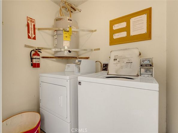 1070 Freeman Avenue, Long Beach CA 90804