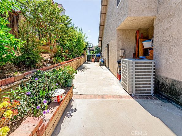 49 Stagecoach Drive, Phillips Ranch CA 91766