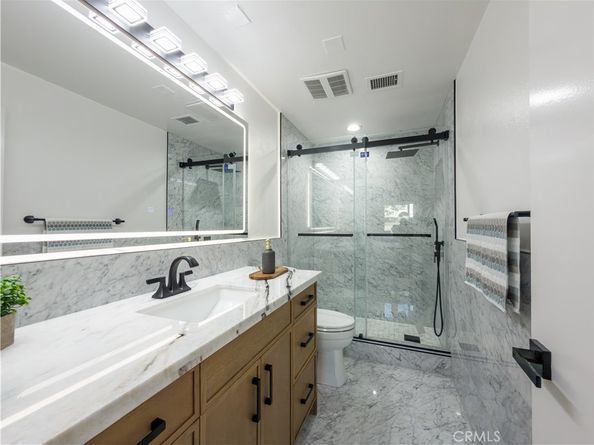 1944 Glendon Avenue 209, Los Angeles CA 90025