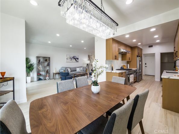 1944 Glendon Avenue 209, Los Angeles CA 90025