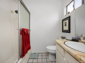 2150 Ohio E, Signal Hill CA 90755