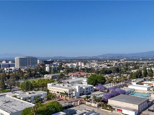 315 S Garnsey St, Santa Ana CA 92701