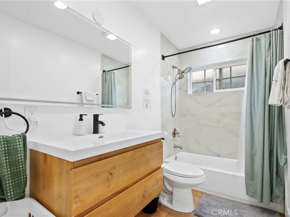 315 S Garnsey St, Santa Ana CA 92701