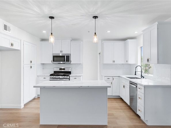 13677 Crawford Court, Fontana CA 92336