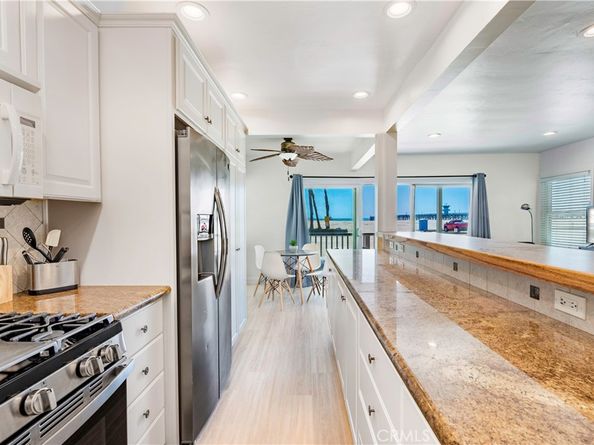 1003 Seal Way, Seal Beach CA 90740