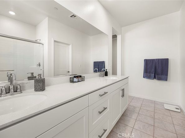 3720 S Allston Paseo 7, Ontario CA 91761