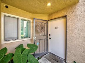 16911 Eastlake LN 88, Huntington Beach CA 92647