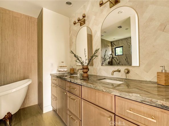 636 Bay, Santa Monica CA 90405