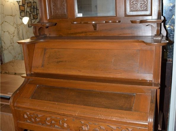 6448 E Los Arcos, Long Beach CA 90815