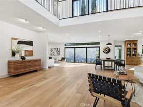 16226 Dickens, Encino CA 91436