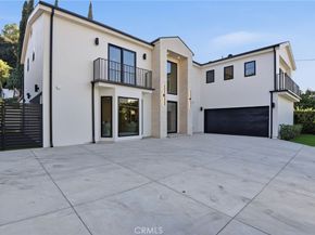 16226 Dickens, Encino CA 91436