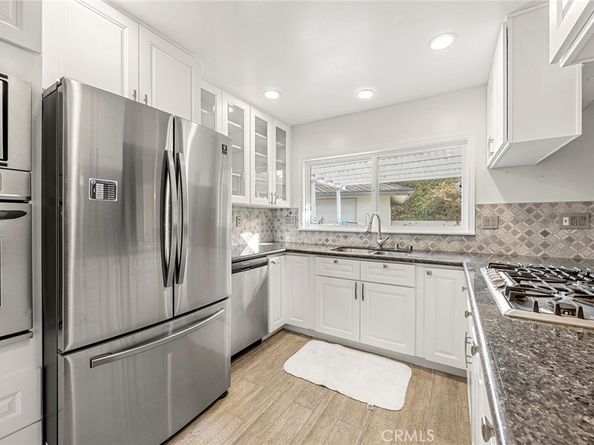 240 W Wedgewood, La Habra CA 90631