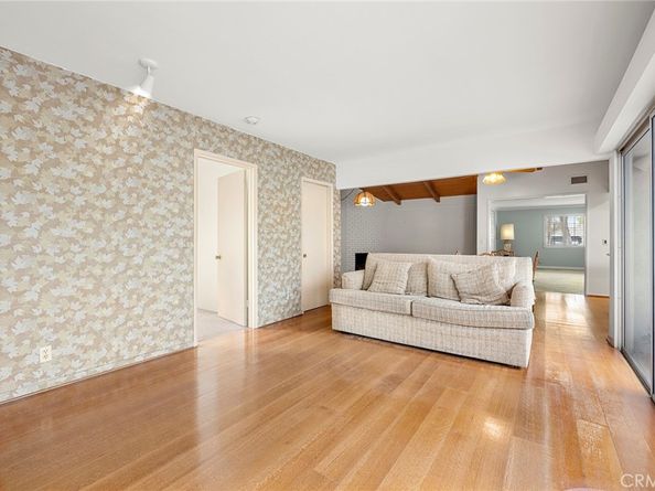 240 W Wedgewood, La Habra CA 90631