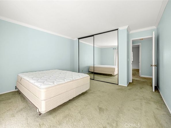 240 W Wedgewood, La Habra CA 90631