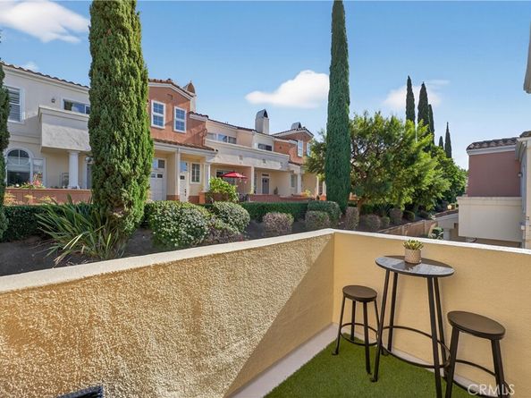 1008 S Rossano, Anaheim Hills CA 92808