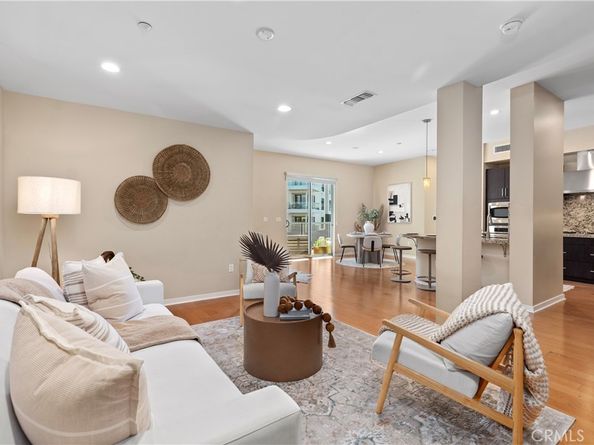 21 Gramercy 312, Irvine CA 92612