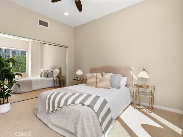 21 Gramercy 312, Irvine CA 92612