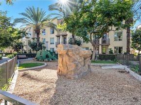 21 Gramercy 312, Irvine CA 92612