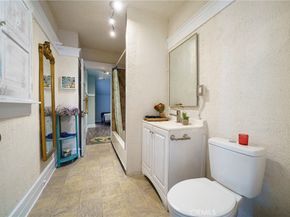 146 W Vernon, Los Angeles CA 90037