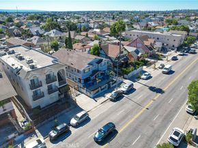 146 W Vernon, Los Angeles CA 90037