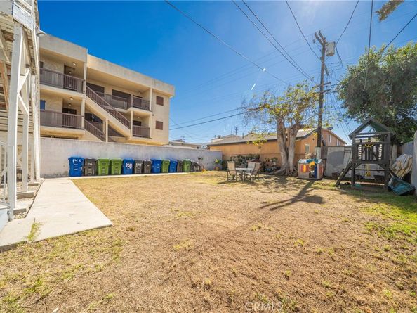 146 W Vernon, Los Angeles CA 90037