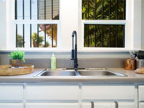 146 W Vernon, Los Angeles CA 90037