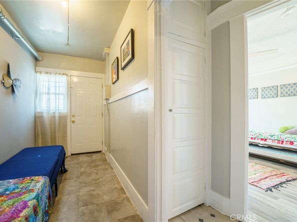 146 W Vernon, Los Angeles CA 90037