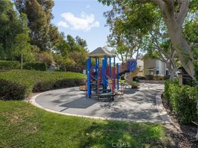 26426 Fox Glen 14, Lake Forest CA 92630