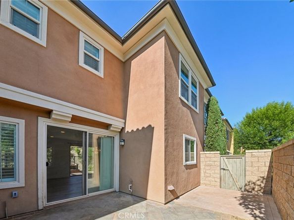 21 Canoe, Irvine CA 92618