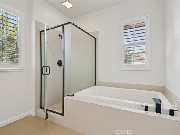 21 Canoe, Irvine CA 92618